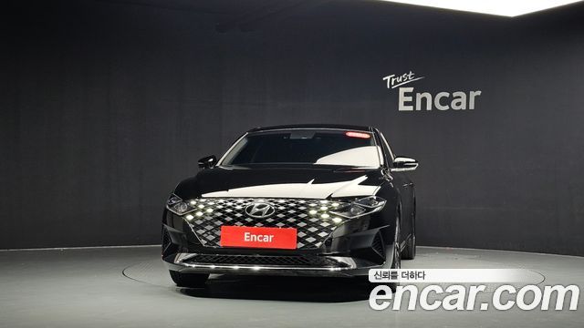 Hyundai Grandeur (IG) 3.0 LPi Rent Car Modern 2023 — фото 3