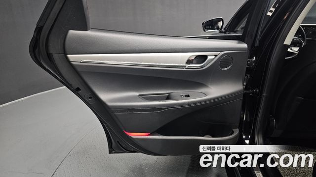 Hyundai Grandeur (IG) 3.0 LPi Rent Car Modern 2023 — фото 31