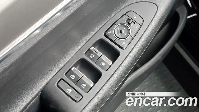 Hyundai Grandeur (IG) 3.0 LPi Rent Car Modern 2023 — фото 36