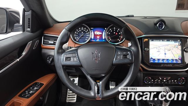 Maserati Ghibli 3.0S Q4 3rd 2014 — фото 13