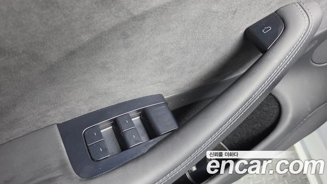 Tesla Model 3 Performance AWD 2024 — фото 14