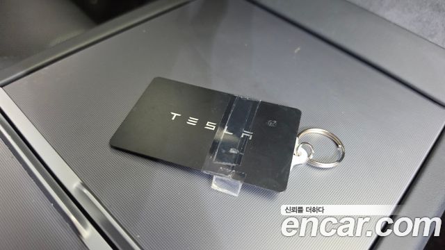 Tesla Model 3 Performance AWD 2024 — фото 17