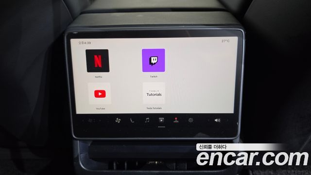 Tesla Model 3 Performance AWD 2024 — фото 40