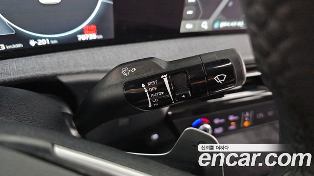 Kia EV6 Long Range Air 2022 — фото 28