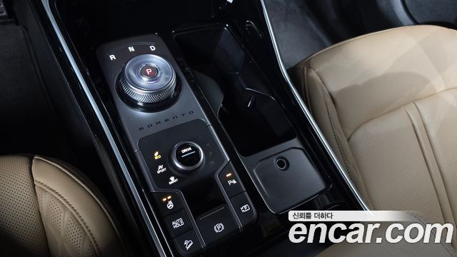Kia Sorento (IV) HEV 1.6 4WD Gravity 2024 — фото 9