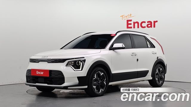 Kia Niro EV Air 2024 — фото 1