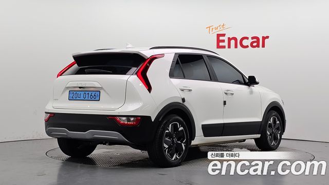 Kia Niro EV Air 2024 — фото 2