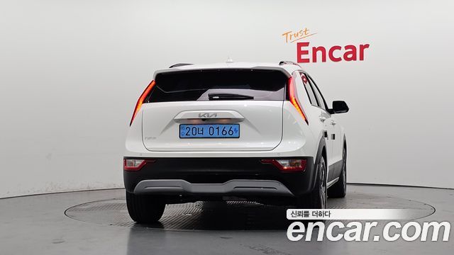 Kia Niro EV Air 2024 — фото 4