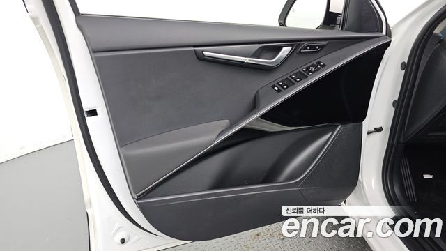 Kia Niro EV Air 2024 — фото 24