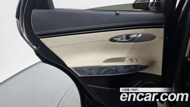 Genesis GV70 2.5T Gasoline AWD 2024 — фото 31