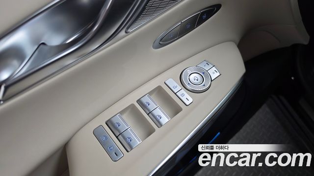 Genesis GV70 2.5T Gasoline AWD 2024 — фото 35