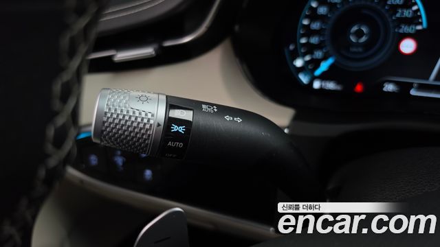 Genesis GV70 2.5T Gasoline AWD 2024 — фото 36