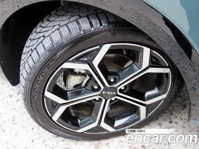 Kia Niro Signature 2023 — фото 24