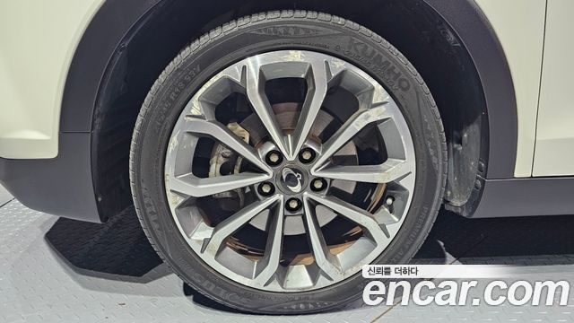 KG Mobility (SsangYong) Tivoli Armor Gear Edition 2WD 2018 — фото 5