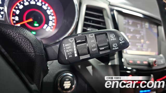KG Mobility (SsangYong) Tivoli Armor Gear Edition 2WD 2018 — фото 15