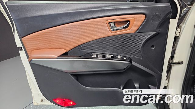 KG Mobility (SsangYong) Tivoli Armor Gear Edition 2WD 2018 — фото 24