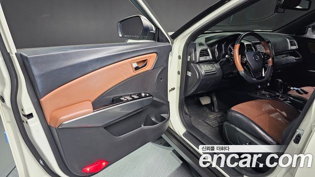 KG Mobility (SsangYong) Tivoli Armor Gear Edition 2WD 2018 — фото 26