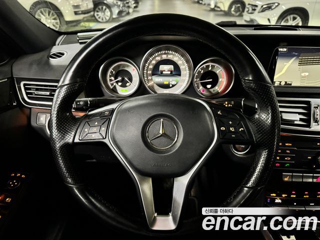 Mercedes-Benz E-Class (W212) E250 BlueTec 4MATIC AV 2016 — фото 8