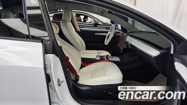 Tesla Model 3 Long Range AWD 2022 — фото 11
