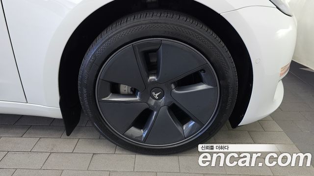 Tesla Model 3 Long Range AWD 2022 — фото 21