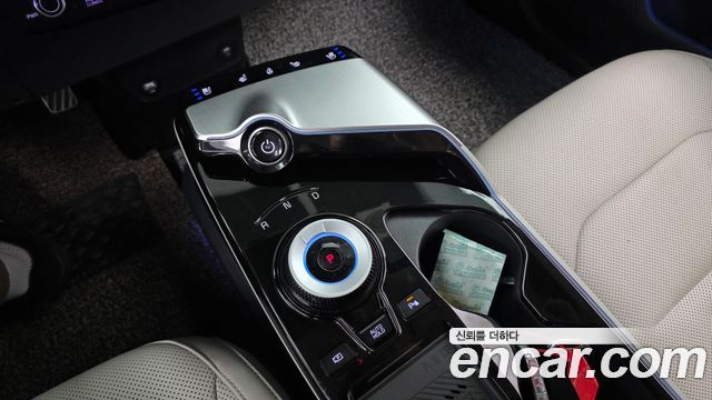 Kia EV6 Long Range Earth 2023 — фото 9