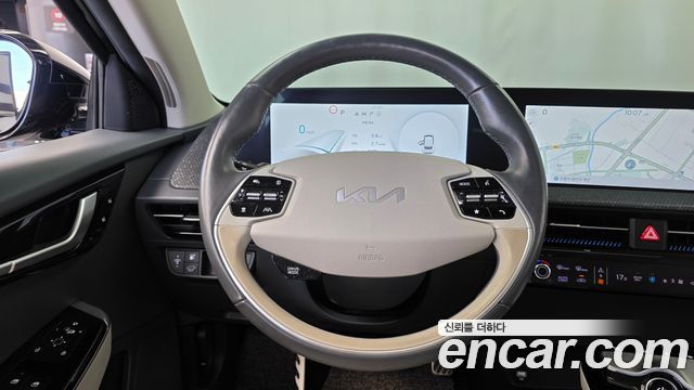 Kia EV6 Long Range Earth 2023 — фото 13