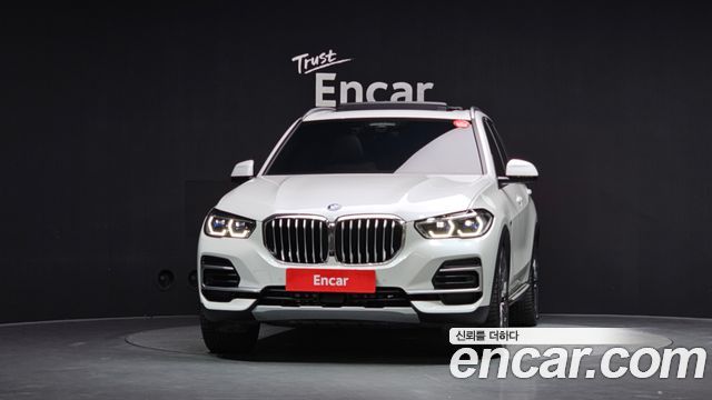 BMW X5 (G05) xDrive 45e xLine 2023 — фото 3