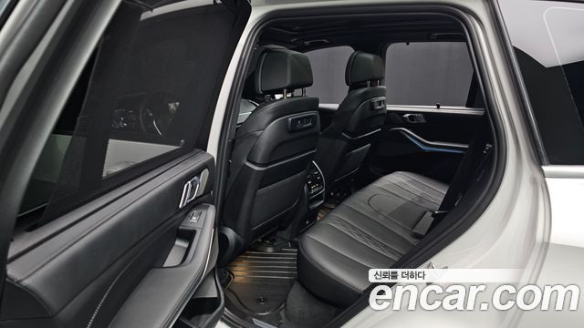 BMW X5 (G05) xDrive 45e xLine 2023 — фото 12