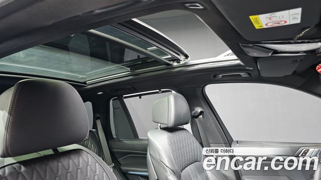 BMW X5 (G05) xDrive 45e xLine 2023 — фото 18