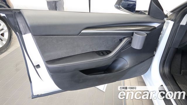 Tesla Model 3 Long Range AWD 2022 — фото 24
