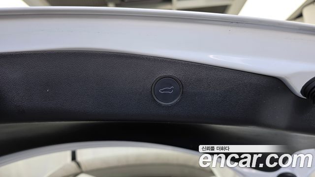 Tesla Model 3 Long Range AWD 2022 — фото 34