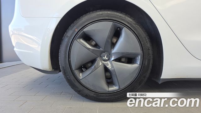 Tesla Model 3 Long Range AWD 2020 — фото 5