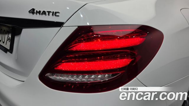 Mercedes-Benz E-Class (W213) E350 4MATIC AMG Line 2020 — фото 23