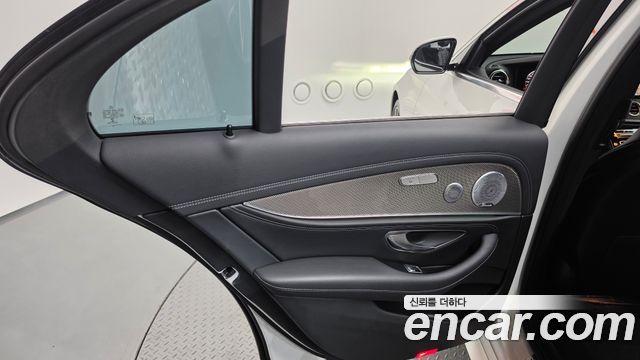 Mercedes-Benz E-Class (W213) E350 4MATIC AMG Line 2020 — фото 25
