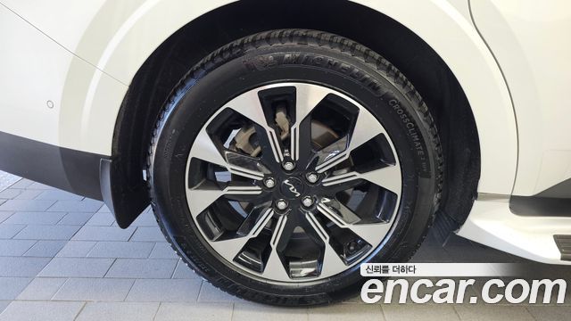 Kia Carnival (IV) Diesel 9-Seater Signature 2023 — фото 5