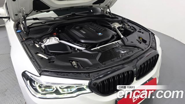 BMW 5 Series (G30) 540i xDrive M Sport Plus 2018 — фото 6