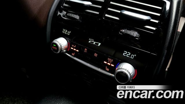 BMW 5 Series (G30) 540i xDrive M Sport Plus 2018 — фото 18