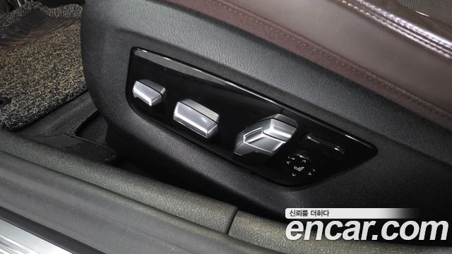 BMW 5 Series (G30) 540i xDrive M Sport Plus 2018 — фото 32
