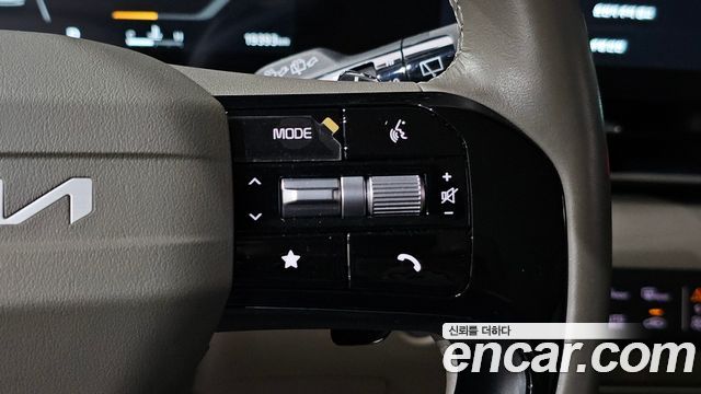 Kia Carnival (IV) Gasoline 7-Seater Noblesse 2025 — фото 19