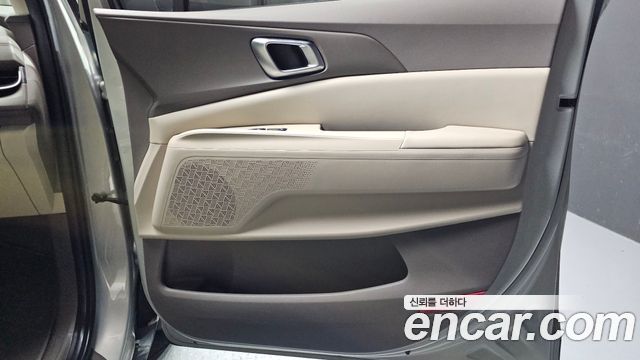 Kia Carnival (IV) Gasoline 7-Seater Noblesse 2025 — фото 25