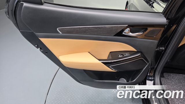 Kia K7 Premier 2.2 Diesel Noblesse 2020 — фото 25