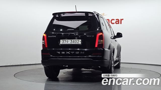KG Mobility (SsangYong) Rexton W 2.0 4WD RX7 Prestige 2013 — фото 4