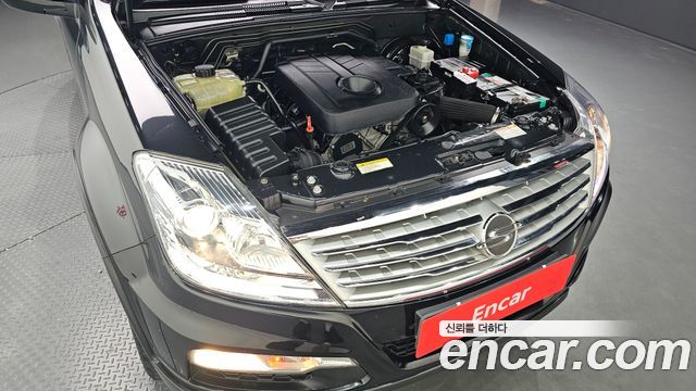 KG Mobility (SsangYong) Rexton W 2.0 4WD RX7 Prestige 2013 — фото 6