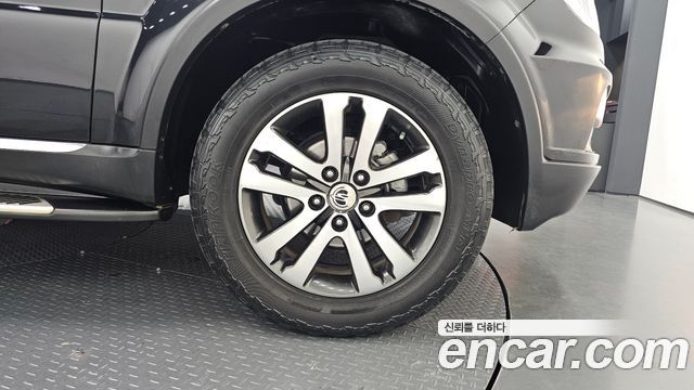 KG Mobility (SsangYong) Rexton W 2.0 4WD RX7 Prestige 2013 — фото 27
