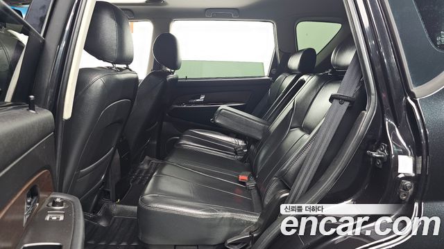 KG Mobility (SsangYong) Rexton W 2.0 4WD RX7 Prestige 2013 — фото 34