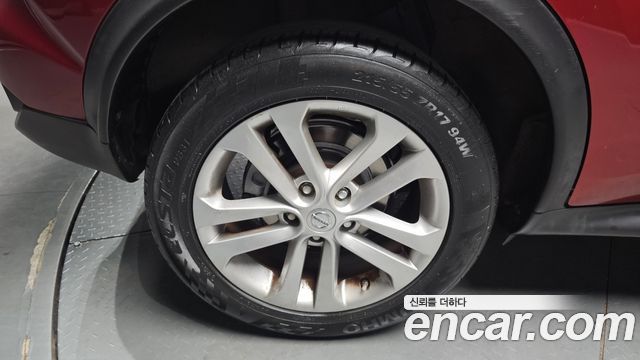 Nissan Juke 1.6 SV F15 2015 — фото 5
