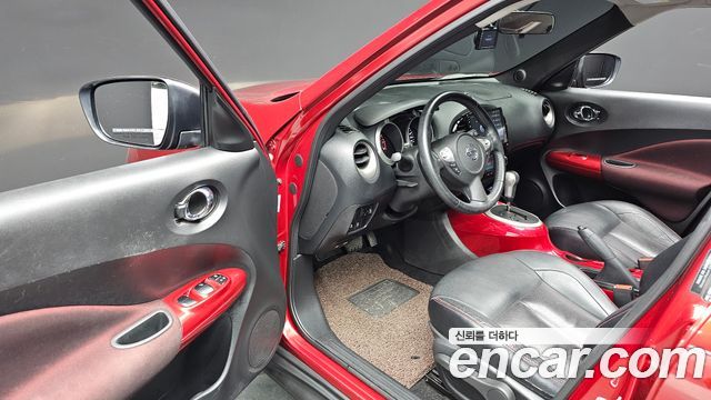Nissan Juke 1.6 SV F15 2015 — фото 12