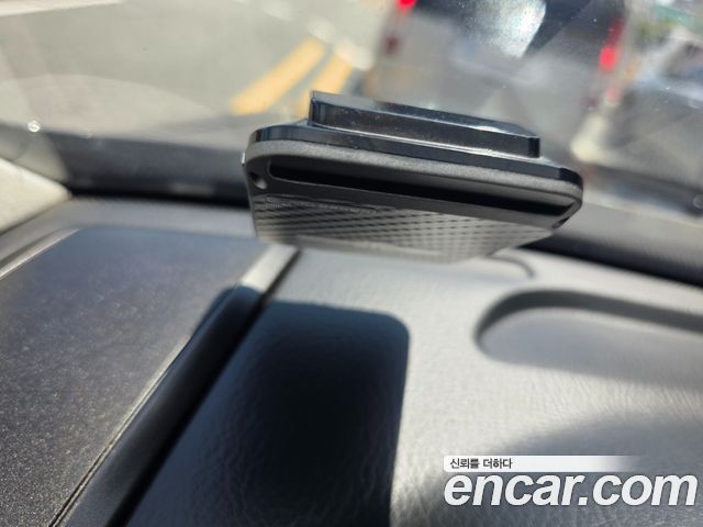 KG Mobility (SsangYong) Rexton W 2.0 2WD RX5 Deluxe 2015 — фото 18