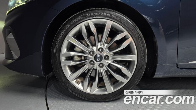 Kia K7 Premier 3.0 GDI Signature 2020 — фото 5