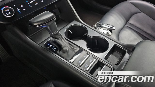 Hyundai Sonata The Edge (DN8) 2.0 LPG(Rent) Business 1 2024 — фото 9